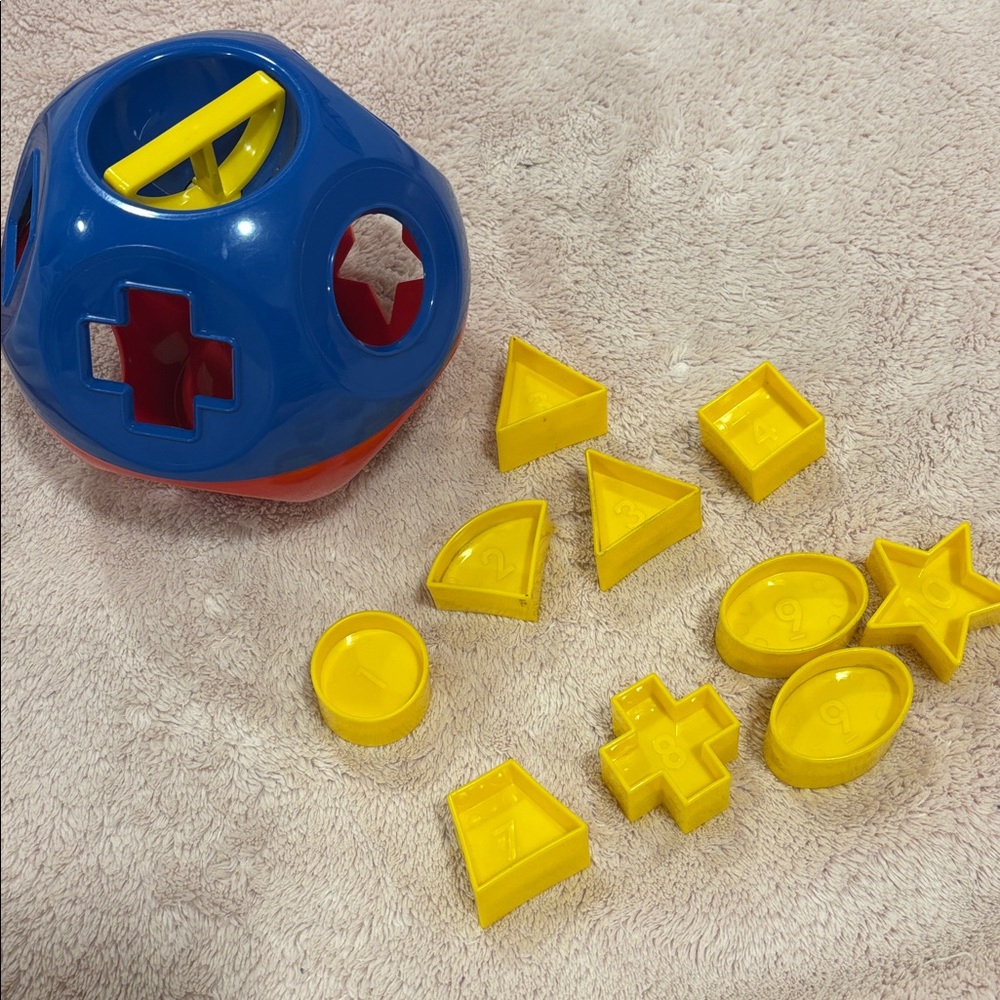 Tupperware Shape Ball